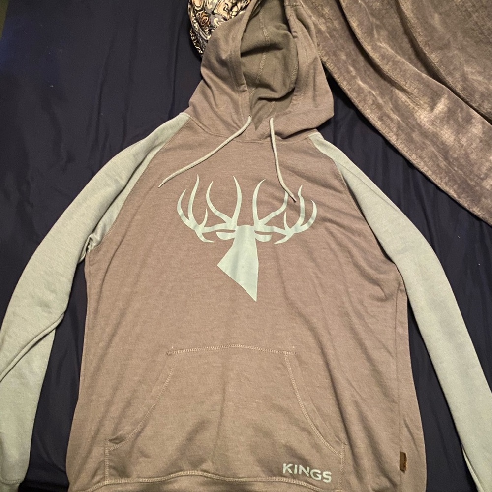 Light weight Kings brand hoodie